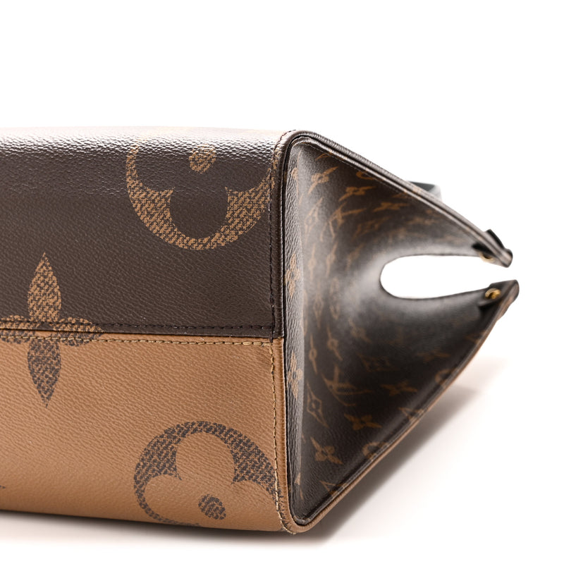 Louis Vuitton Reverse Monogram Giant Onthego MM