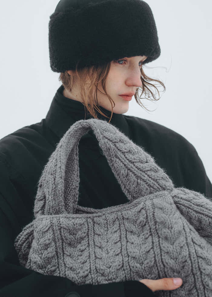 Numéro Neuf Large - Merino Stone