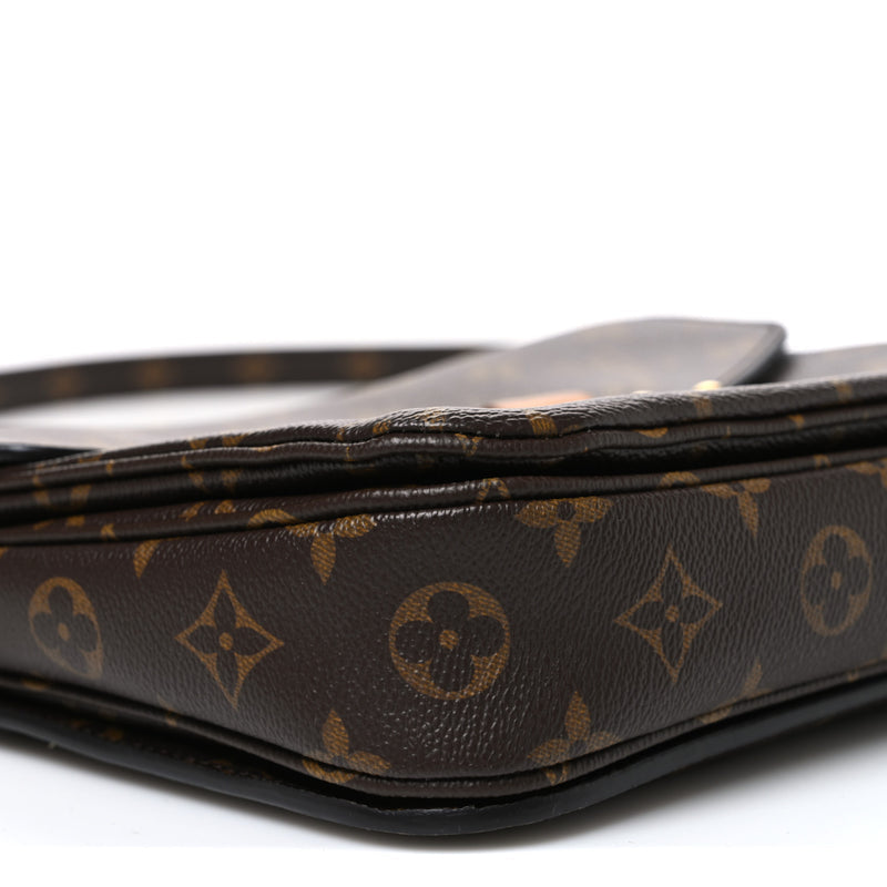 Louis Vuitton Monogram Pochette Metis