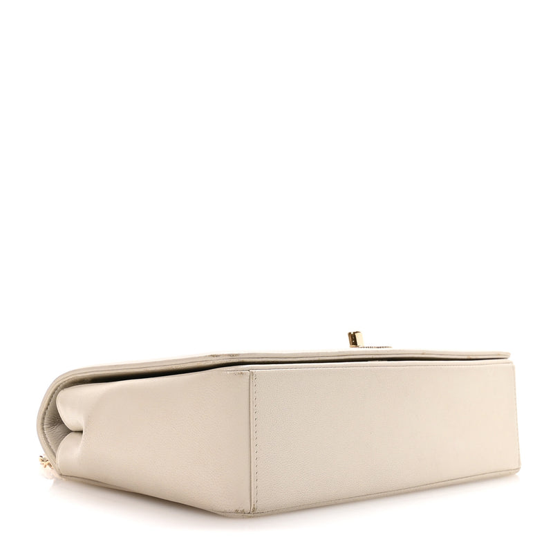 Chanel Sheepskin Chevron Quilted Medium Vintage Mademoiselle Flap White