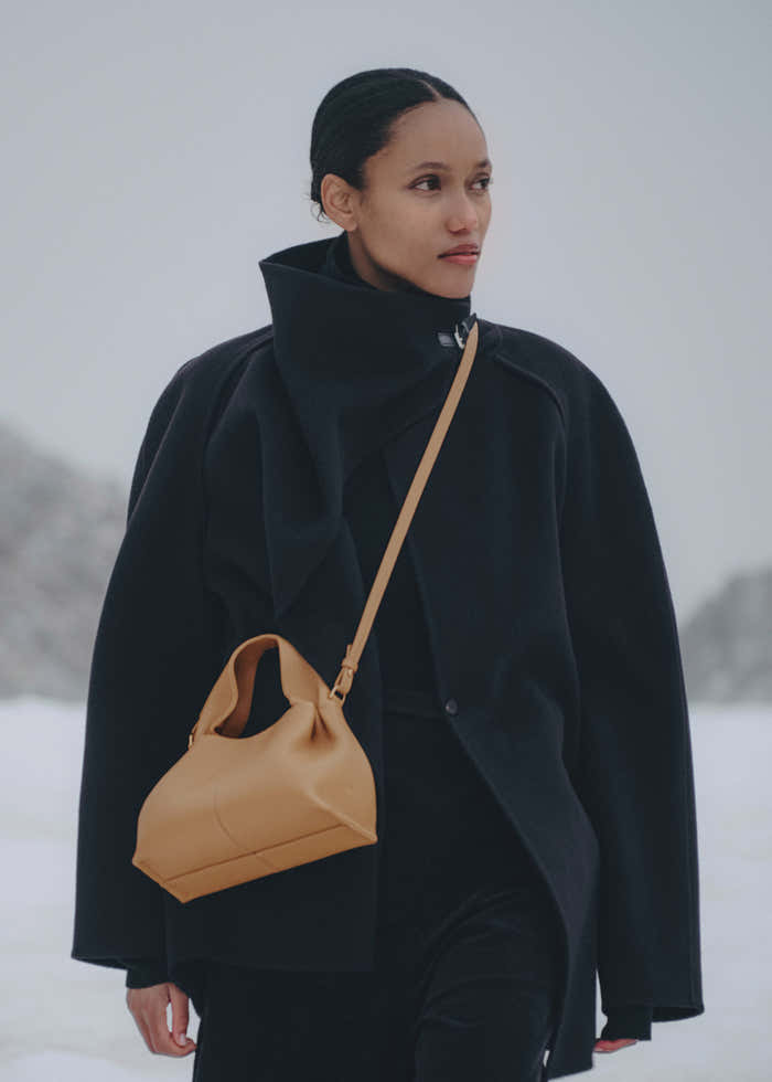 Numéro Neuf Mini - Textured Ocher