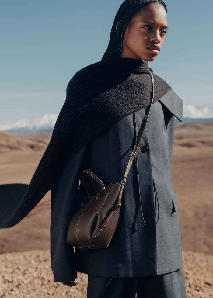 Cyme Tote Nano - Textured Ebony