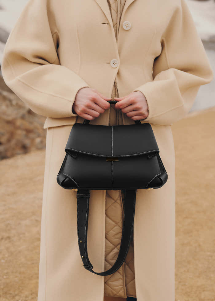 Mokki - Textured Black with Ecru Stitching