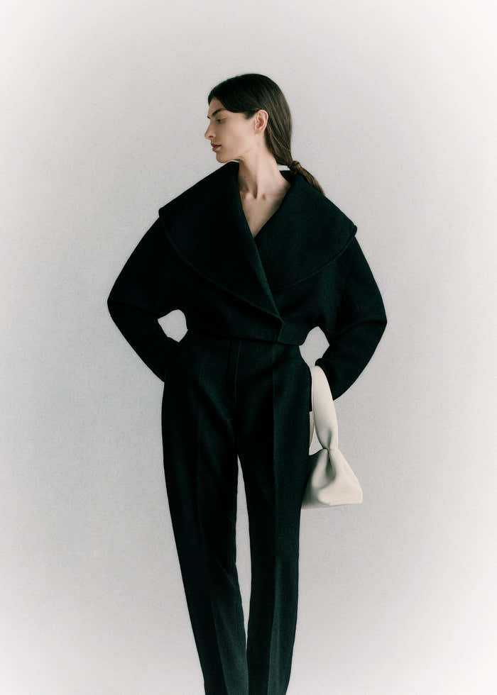 Numéro Neuf East West - Textured Chalk