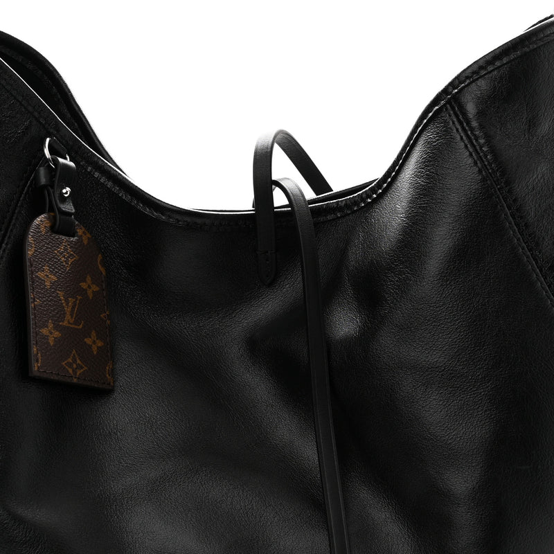 Louis Vuitton Lambskin CarryAll Vibe MM Black