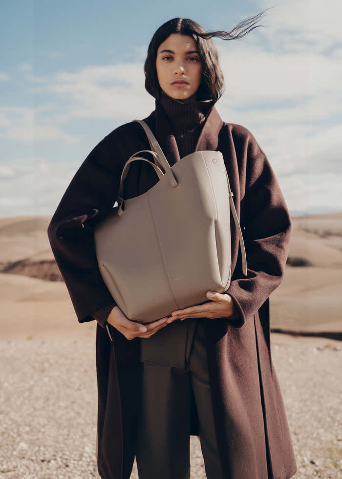 Cyme Tote - Textured Taupe