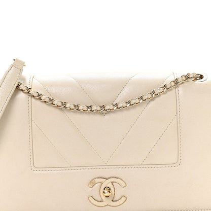 Chanel Sheepskin Chevron Quilted Medium Vintage Mademoiselle Flap White