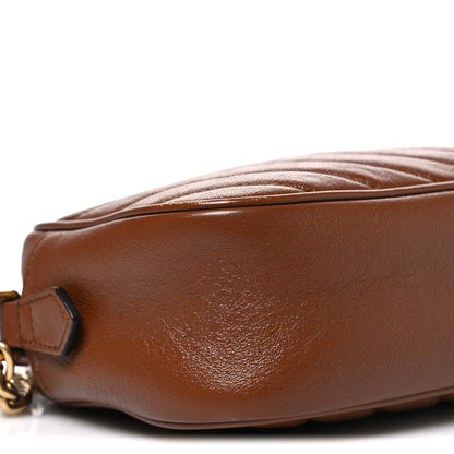 Gucci Glazed Calfskin Matelasse Diagonal Small GG Marmont Chain Shoulder Bag Cuir