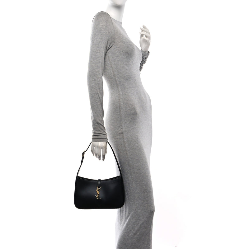 Saint Laurent Smooth Calfskin Le 5 A 7 Hobo Black